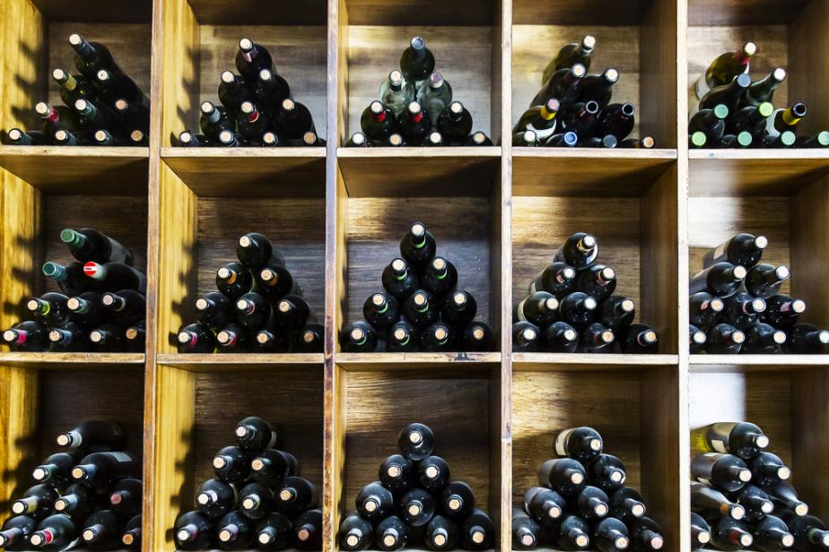 Retail Wine Display Racks