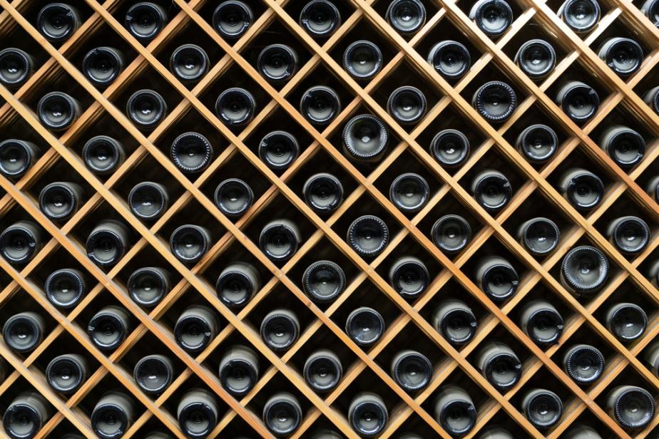 Wine Racks for Restaurants, Bars, and Shops 
